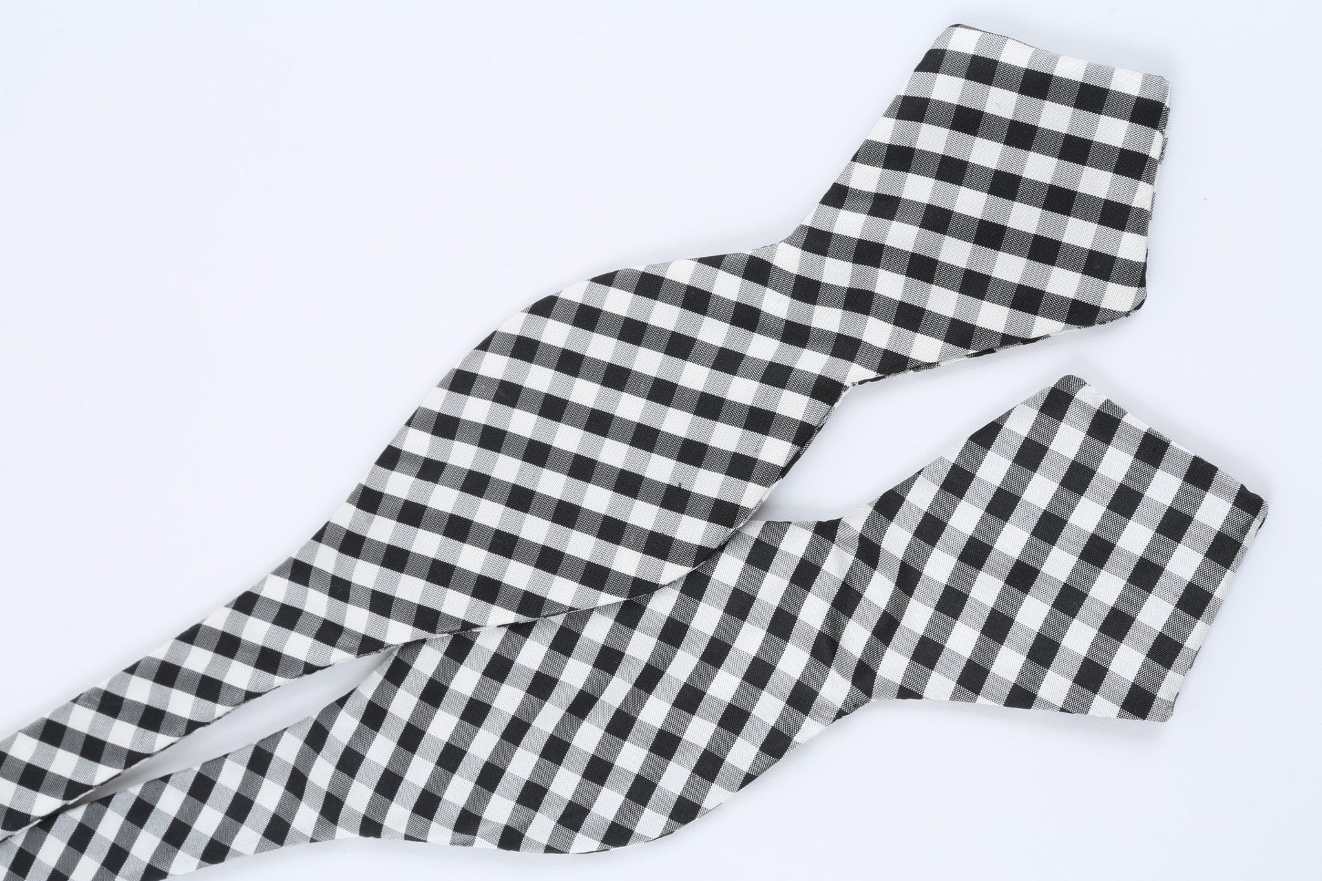 Black,White Gingham Bow Tie